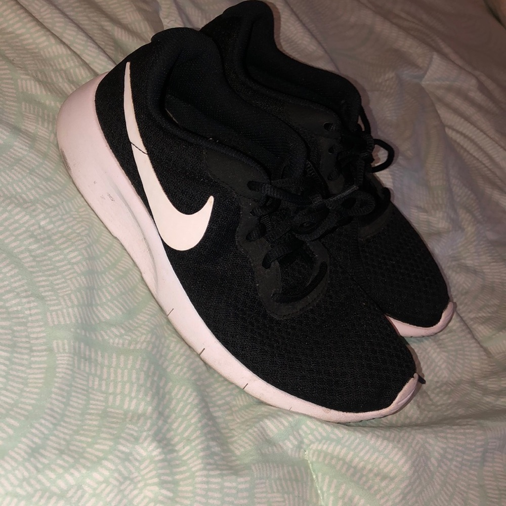 Nike athletic shoes (youth size )